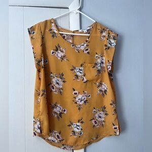 Alice Blue Bushnell One Pocket Blouse- Size XL Mustard Floral